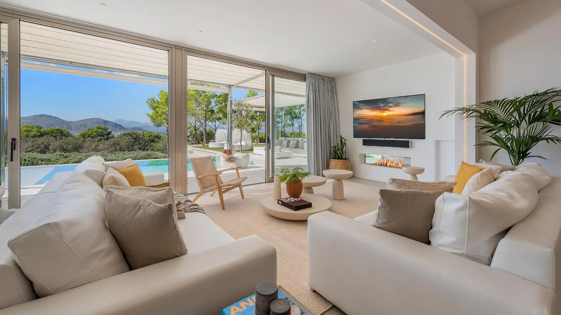 Alcanada Luxury Villa Privacy & Sea Views